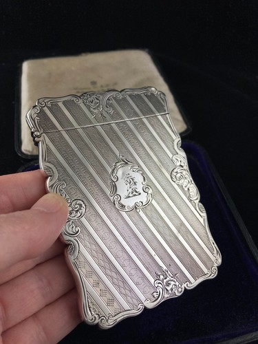 Antico astuccio vittoriano